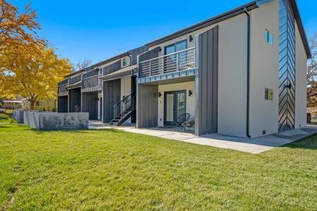Near Downtown Stylish 2Br With Amazing Patio - 6 Villa Moab Luaran gambar